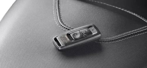 Chave presencial e detalhe do alarme Honda ADV