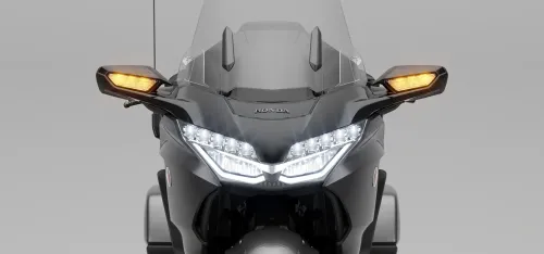 Faróis em LED da Gold Wing