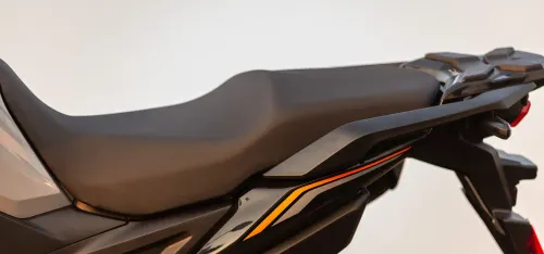 Assento em dois níveis XRE 190